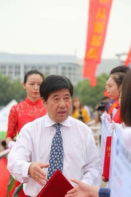 武漢民辦高校設(shè)立“校長獎(jiǎng)”，優(yōu)秀“牛人學(xué)生”每人獎(jiǎng)勵(lì)2萬元